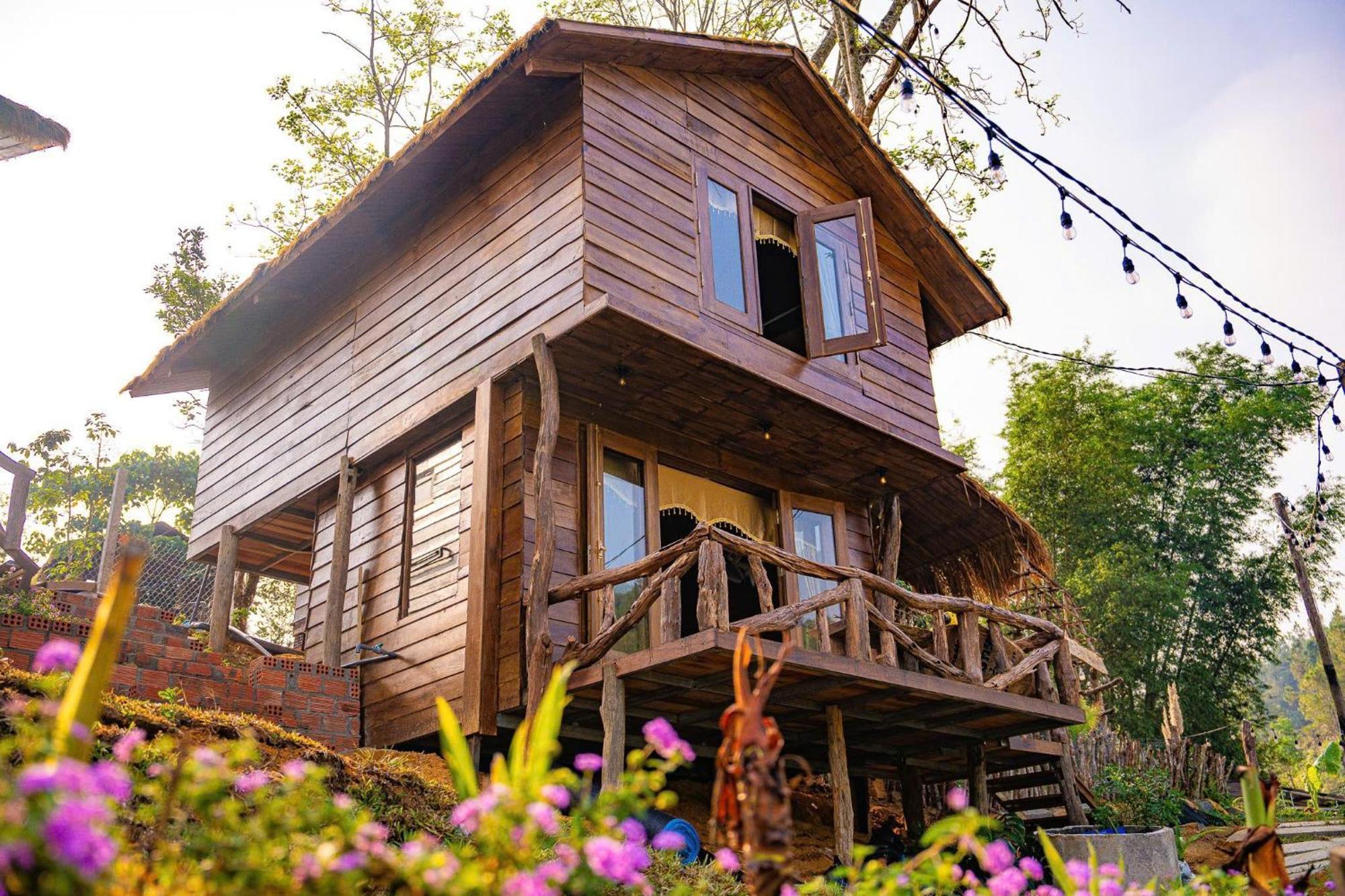 Nha Trong Ban - Homestay Mang Den Kon Von Kla Exteriér fotografie